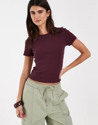 JJXX ribbed T-shirt in deep burgundy