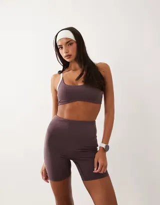 4505 active side stripe high waist 5" legging shorts in taupe brown
