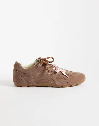 Steve Madden Asiel sneakers in taupe suede