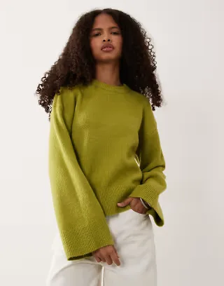 Threadbare sweater with wide cuff detail in green