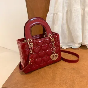 Fashion Chain Small Square Handheld Shoulder Crossbody Bag for Women - High-End Design