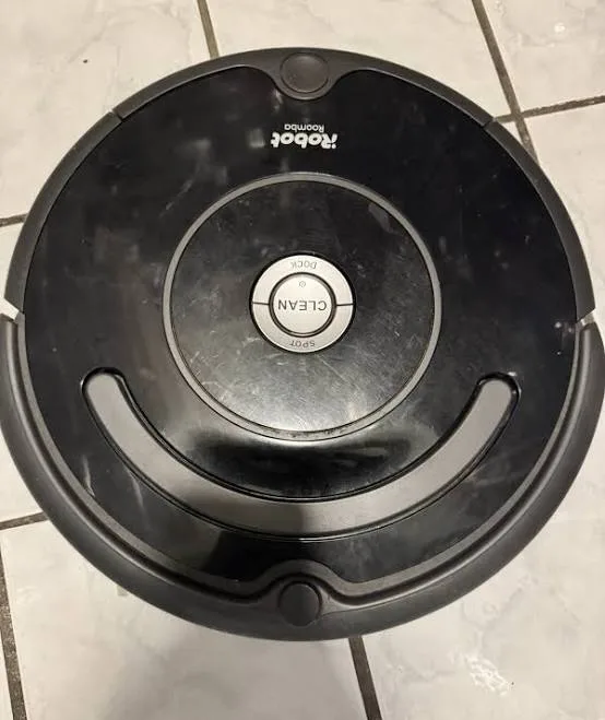 iRobot Roomba 675 Wi-Fi Robot Vacuum
