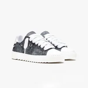 highquality mens fashionable and trendy canvas shoes casual sports sneakers