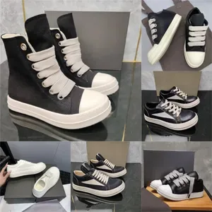 Vintage Low-Top Sneakers for Men and Women, Black and White Furry Canvas with Genuine Leather Boots, Outdoor Casual Shoe
