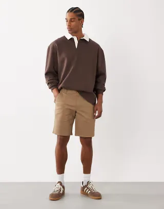 Farah Hawk straight leg twill shorts in beige
