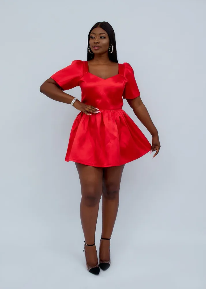 SHORTSLEEVE V NECK MINI FLARE DRESS
