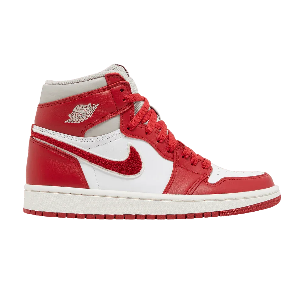 Air Jordan 1 High OG Varsity Red