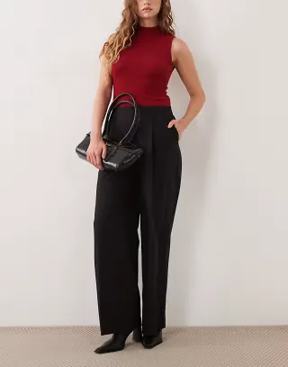 Gina Tricot wide leg pleated trouser in black