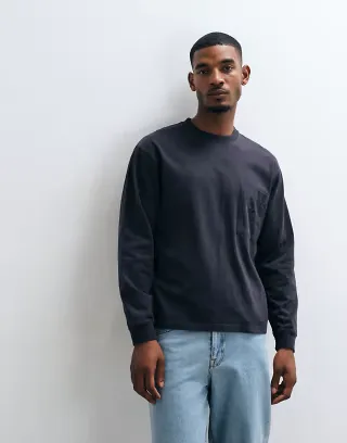 HUF heavyweight long sleeve pocket t-shirt in black
