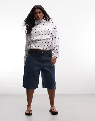 Noisy May Curve baggy denim shorts with seam detail in mid blue