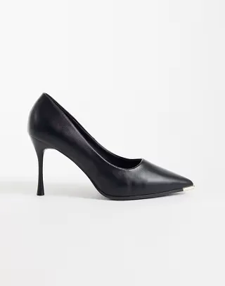 SEQWL Wide Fit pumps with gold detail in black