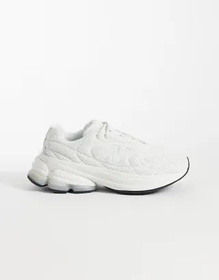New Balance 5030 sneakers in off white