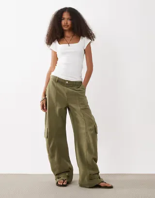 ASOS DESIGN cargo jeans in khaki