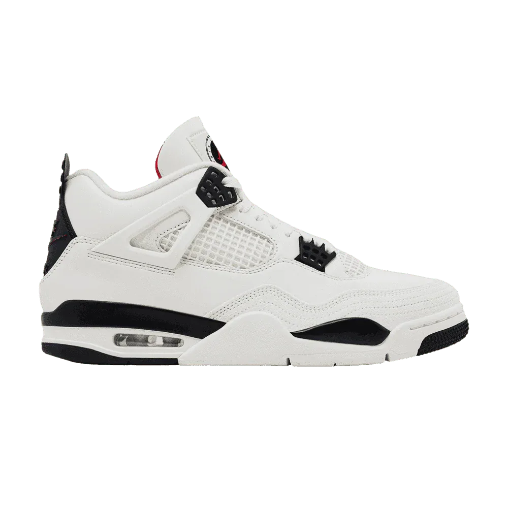 Air Jordan 4 Retro Flight Club