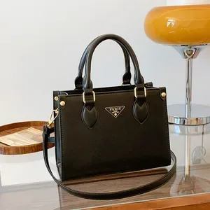 Elegant Womens Light Luxury Tote Bag, Large Capacity Shoulder and Crossbody Bag, Versatile Commute Purse, Simple Fashion