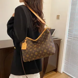 Luxury Bag Women Large Capacity Tote Bag with Vintage Print - Wide Shoulder Strap - Shoulder & Crossbody Bag