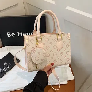 Free shipping Designer Multi-Color Exquisite Printed Tote Bag With Coin Purse Fashion Luxurious Stylish Versatile Elegan