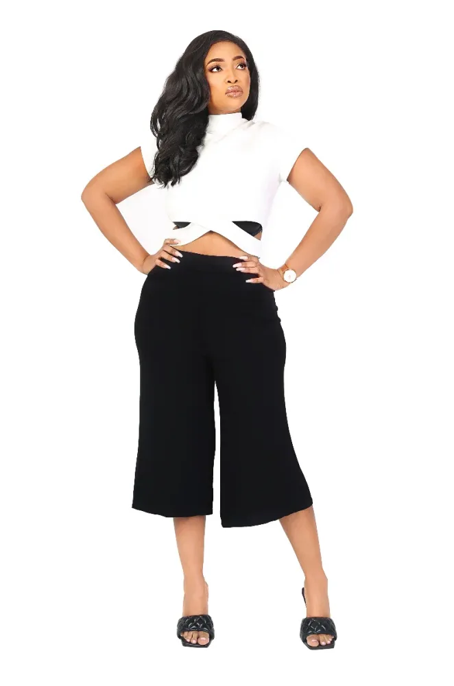CAPPED SLEEVE PIPER CROP TOP