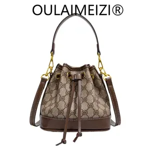OULAIMEIZI Womens Color-Blocking Vintage Bucket Bag - Light Luxury Drawstring Shoulder and Crossbody Bag - Large Everyda