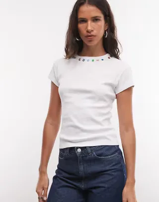 Reclaimed Vintage button detail heavy weight T-shirt in ecru