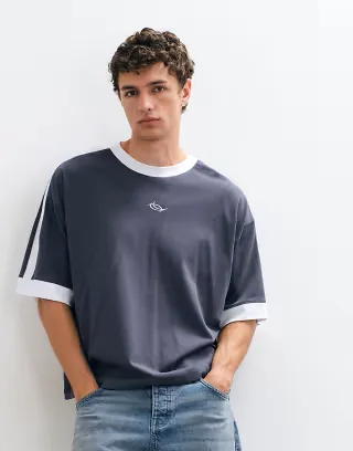 COLLUSION ss ringer tee in gray and white