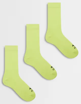 4505 Icon running socks with arch support and anti bacterial finish in apple green