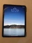 Apple iPad Pro 11” 64GB WiFi + Cellular Space Grey + Logitech Combo + Box