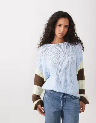 Kiwi & Co Kiss & Tell contrast stripe sleeve relaxed sweater in blue