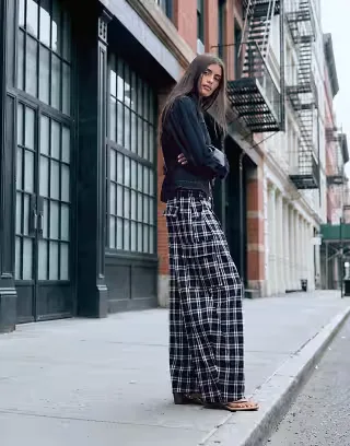 Lioness Nova relaxed barrel leg pants in navy plaid