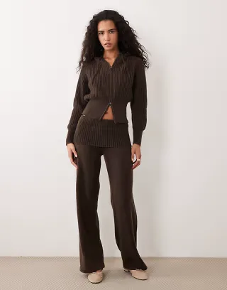 Aria Cove cinched waist fine knit zip through cropped hoodie and high waist fine knit wide leg pants set in choco