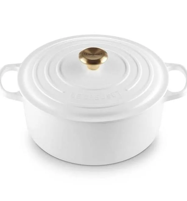 Le Creuset Signature Casserole Round