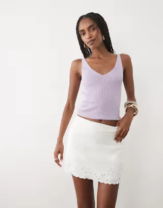 Abercrombie & Fitch linen mini skort with embroidery in white