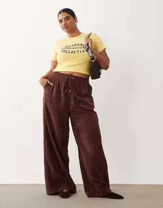 ASOS DESIGN Curve pull on waist wide leg corduroy pants in chocolate