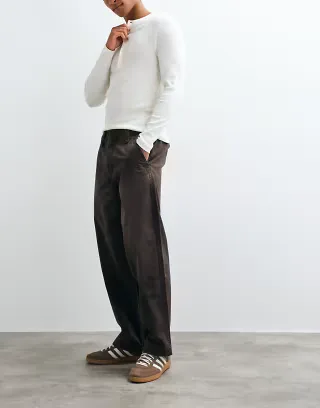 Holister Y2K baggy pants in dark brown