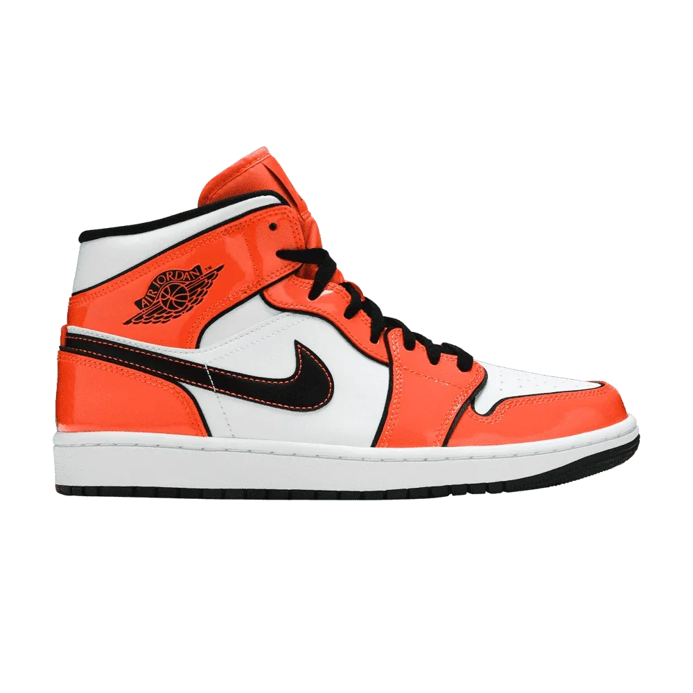Air Jordan 1 Mid SE Turf Orange
