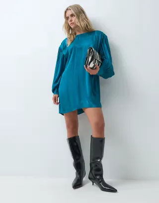 ASOS DESIGN Petite crew neck jacquard mini dress with blouson sleeve in teal