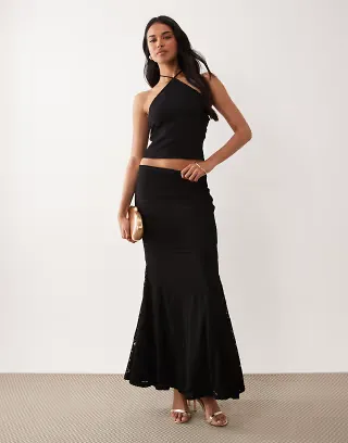 ASOS DESIGN lace set in black