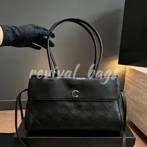 26SS Trend East-West Hobo Shoulder Bag, Soft Vintage Leather Handbag for Women, Baguette Underarm Style, Top Handle with