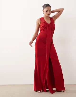 TFNC Petite slinky v neck ruched front sleeveless maxi dress in red