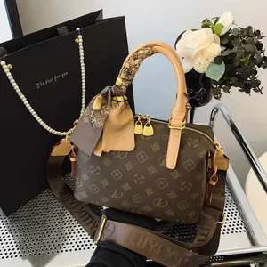 Popar Classic Leather Crossbody Bag - Elegant Ladies Messenger Bag by Luxury Brand Y251101
