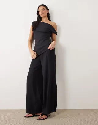 Tala Resort wide leg linen pants in shadow black