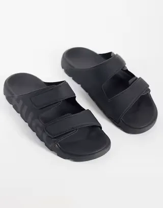 HUGO Red strapped sandals in black