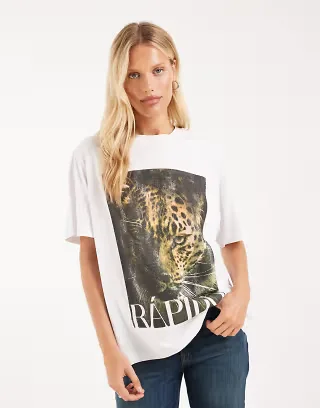 ASOS DESIGN oversized t-shirt with Rápido leopard graphic in white