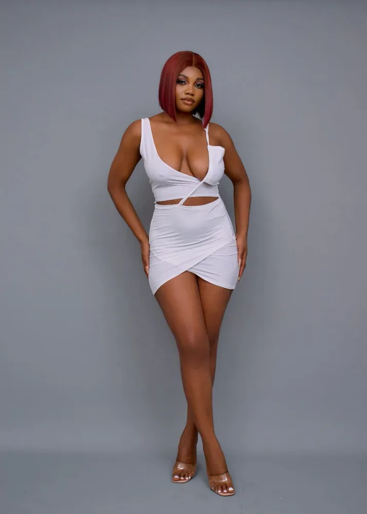 SHAPE SLINKY CUT OUT DRESS