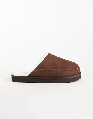Jack & Jones teddy lined slip on slippers in brown