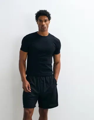 4504 shrunken fit cotton baby tee with quick dry finish in black