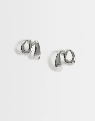 Weekday wave earrings in silver