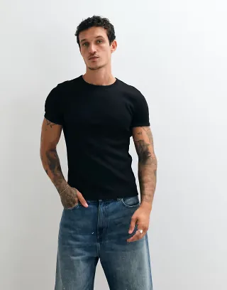 Weekday slim fit rib t-shirt in black
