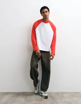 COLLUSION boxy raglan tee in white + red