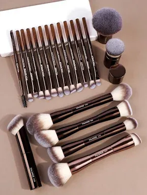 MAANGE Coffee Brown Professional Makeup Brushes Sets Kits Cosmetic Brush Beauty Supplies Set 7/13/20pcs Metal Handle Vel
